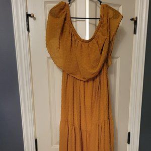 Baltic Born - swiss dot maxi- mustard color